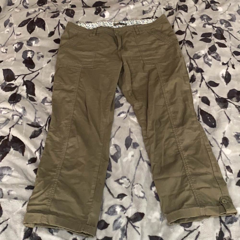 Prana Cropped Olive Green Khakis